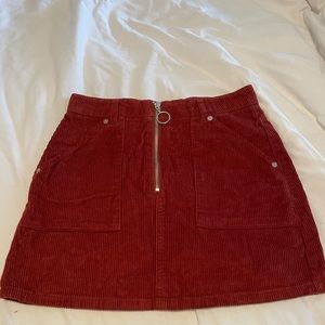 Copper colour skirt with zipper. Corduroy. Topshop